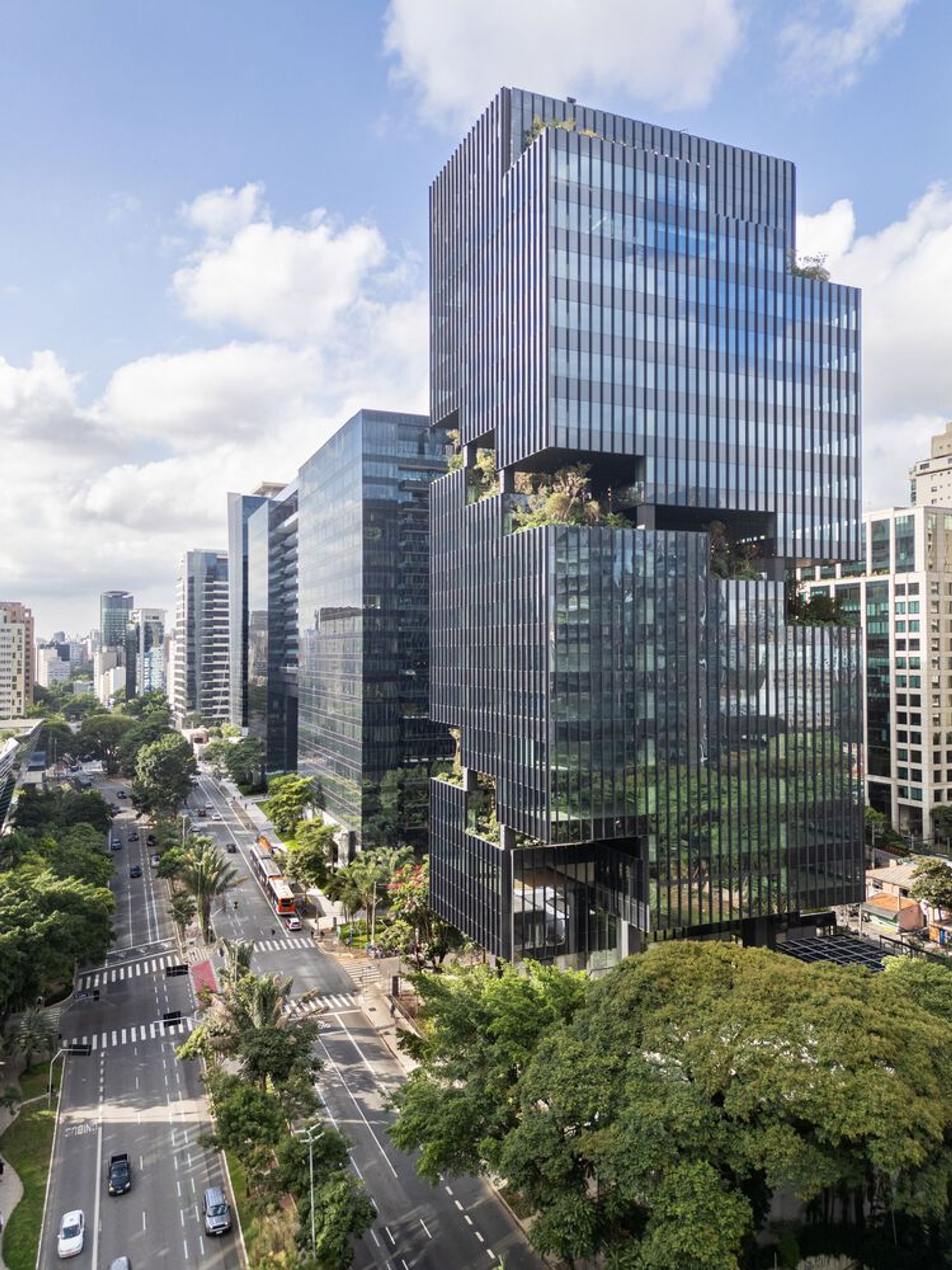 Salma Tower: A Vertical Forest Redefining Sustainable Office Architecture in São Paulo