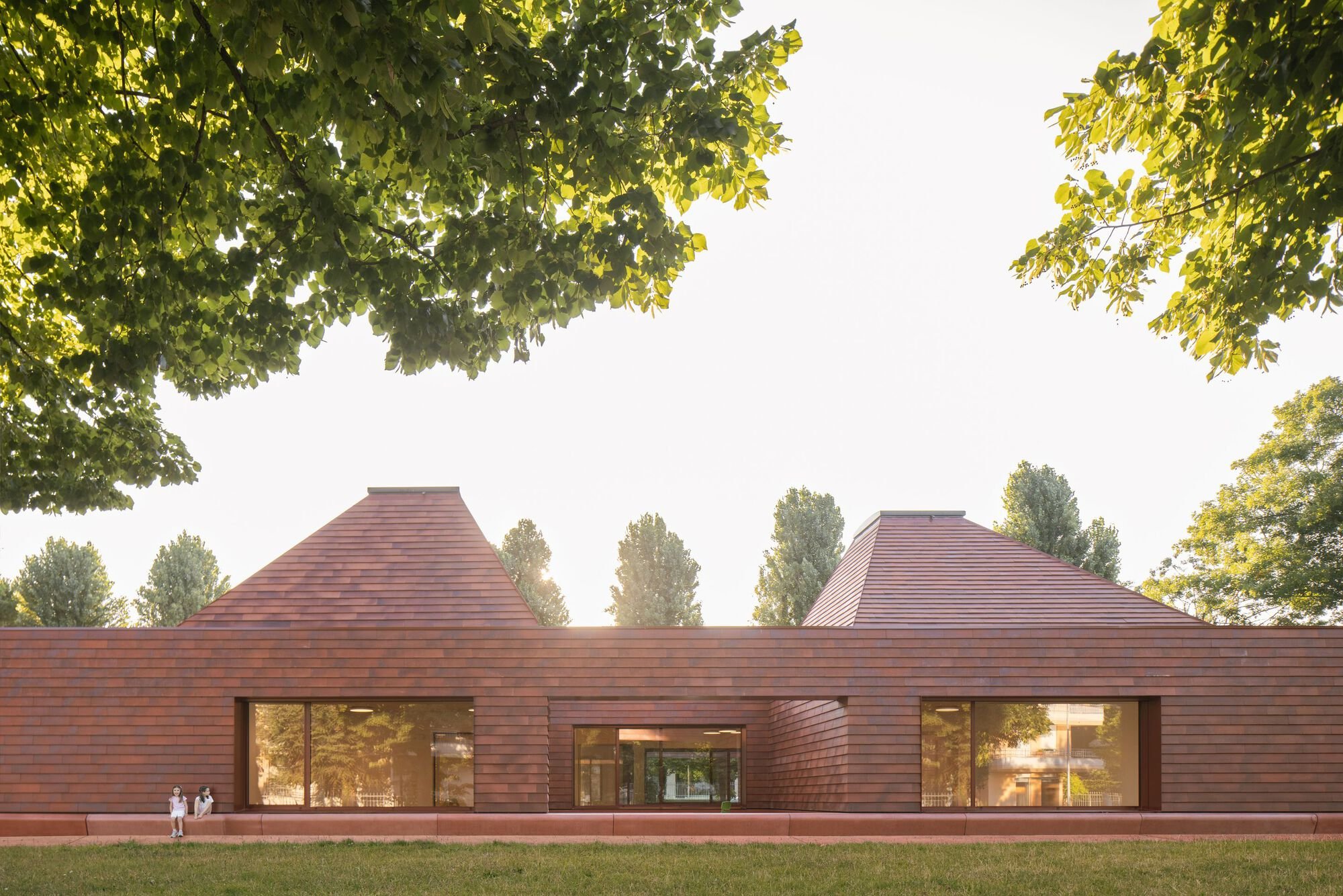 Kinder Rain Kindergarten by AACM - Atelier Architettura Chinello Morandi