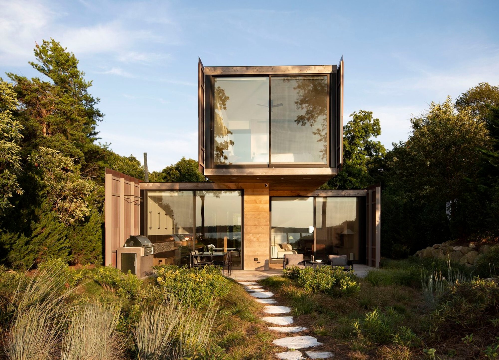 Three Mile Harbor House by Bates Masi + Architects: A Copper-Clad Waterfront Retreat in East Hampton