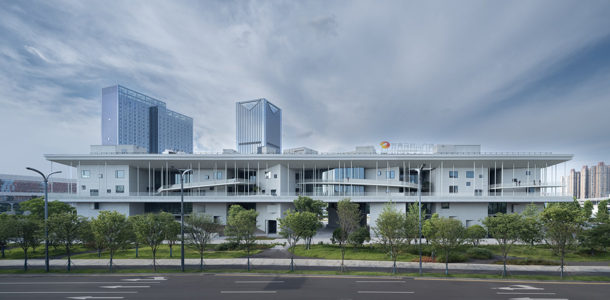 Mango Malanshan Cultural Plaza: A Fluid Urban Settlement for Creative Production