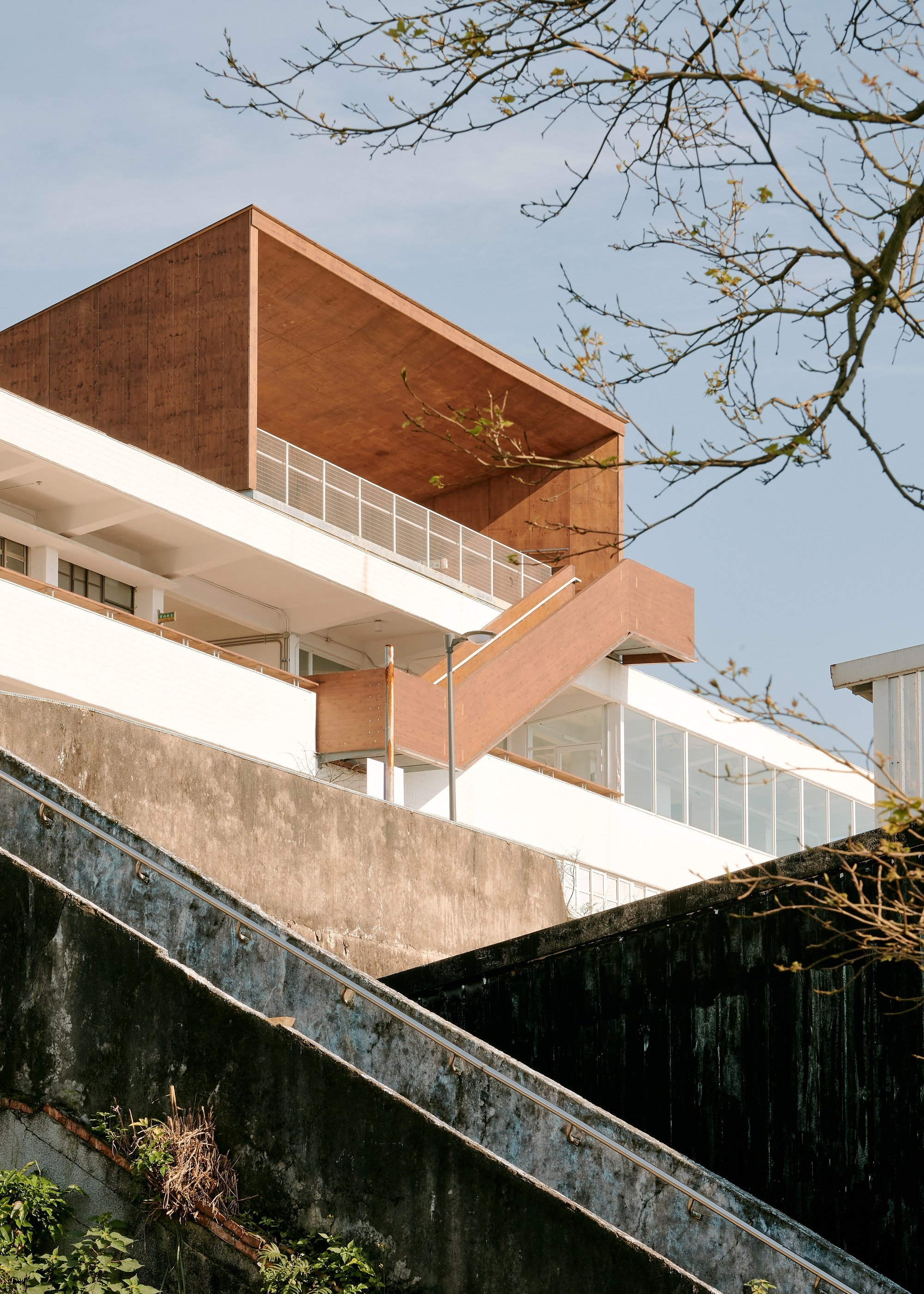 Taiping Elementary School Renovation by KHAA (Kuo+Huang and Associates)
