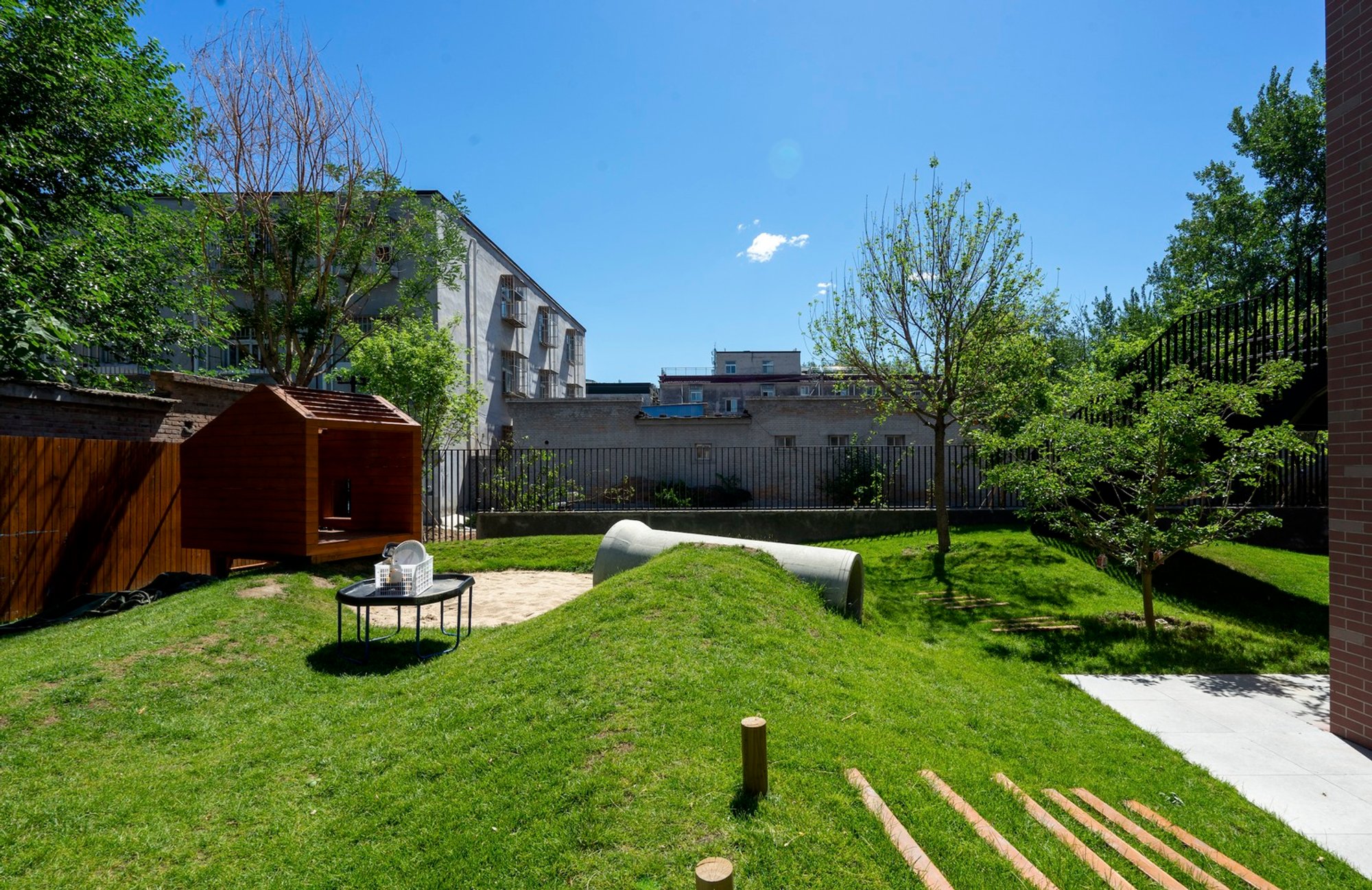 IBG “H” Kindergarten by HIBINOSEKKEI and Youji no Shiro