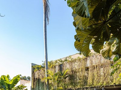 “Ottoni House Renovation: Preserving 1970s Architecture with Contemporary Design in São Paulo”