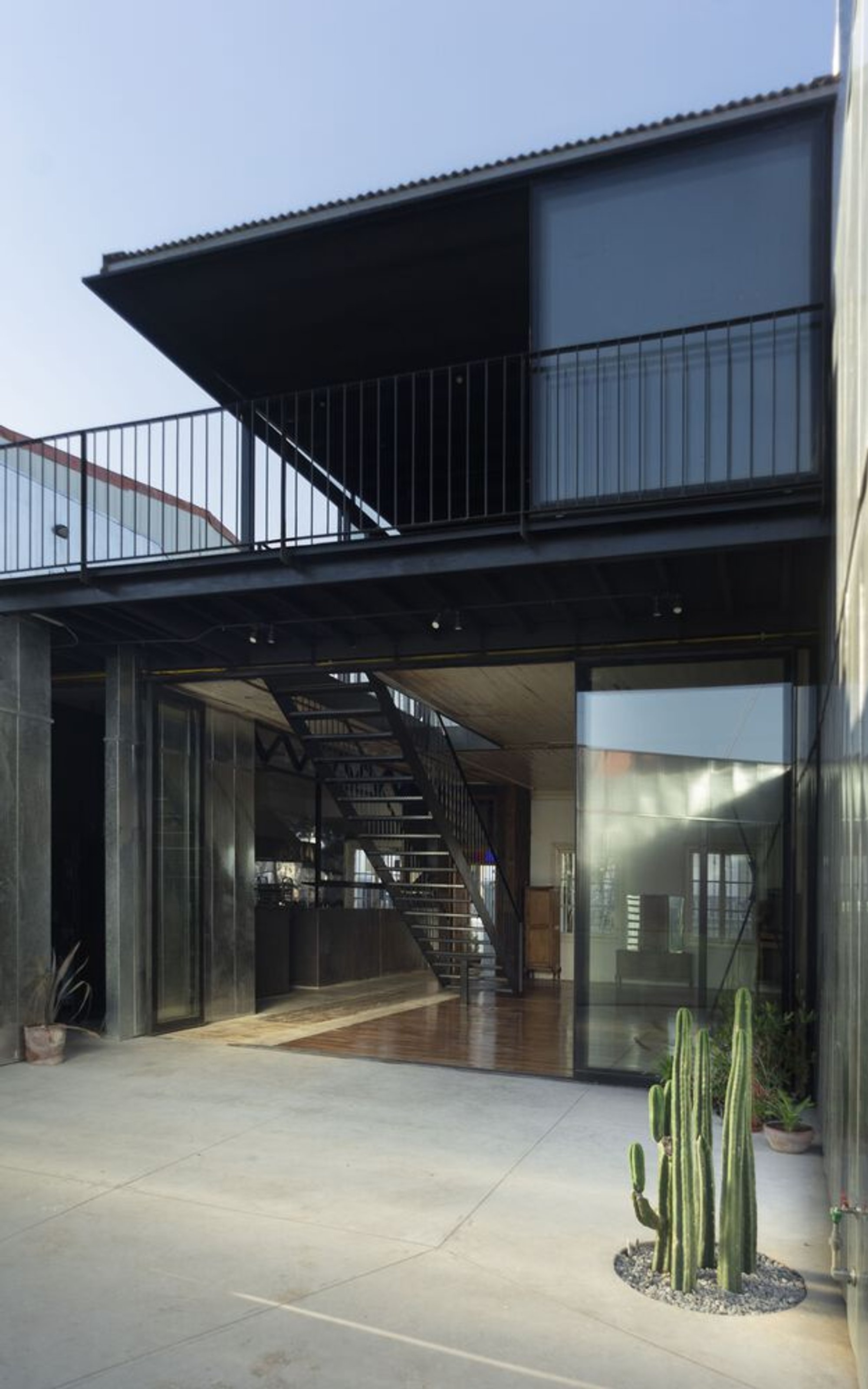 Montt 727 Heritage Restoration by Fantuzzi + Rodillo Arquitectos