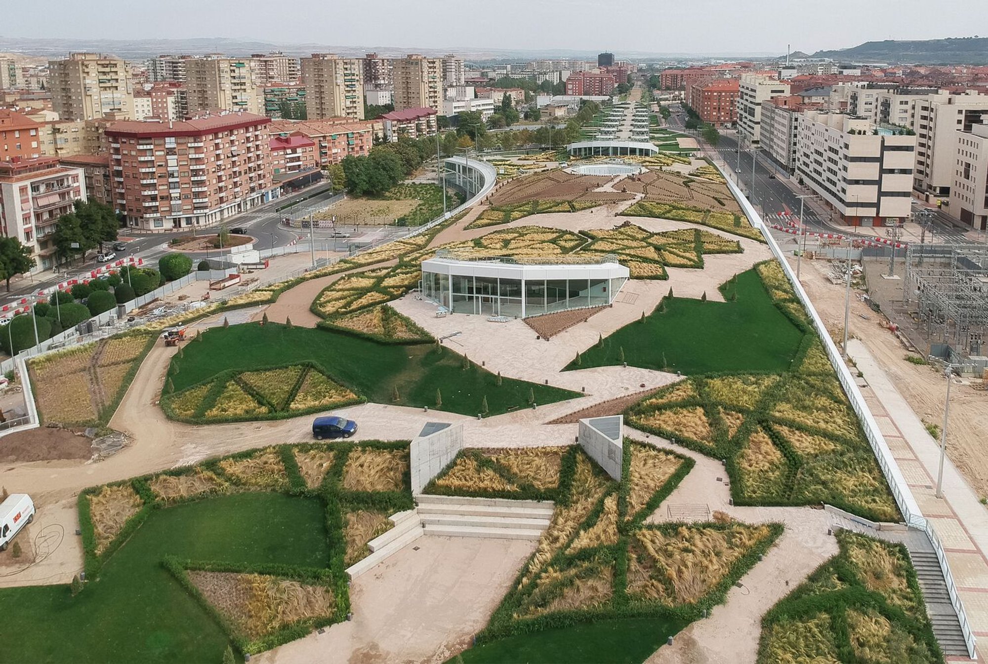 Intermodal Station Dome and Felipe VI Park: A Landmark of Sustainable Urban Infrastructure in Logroño
