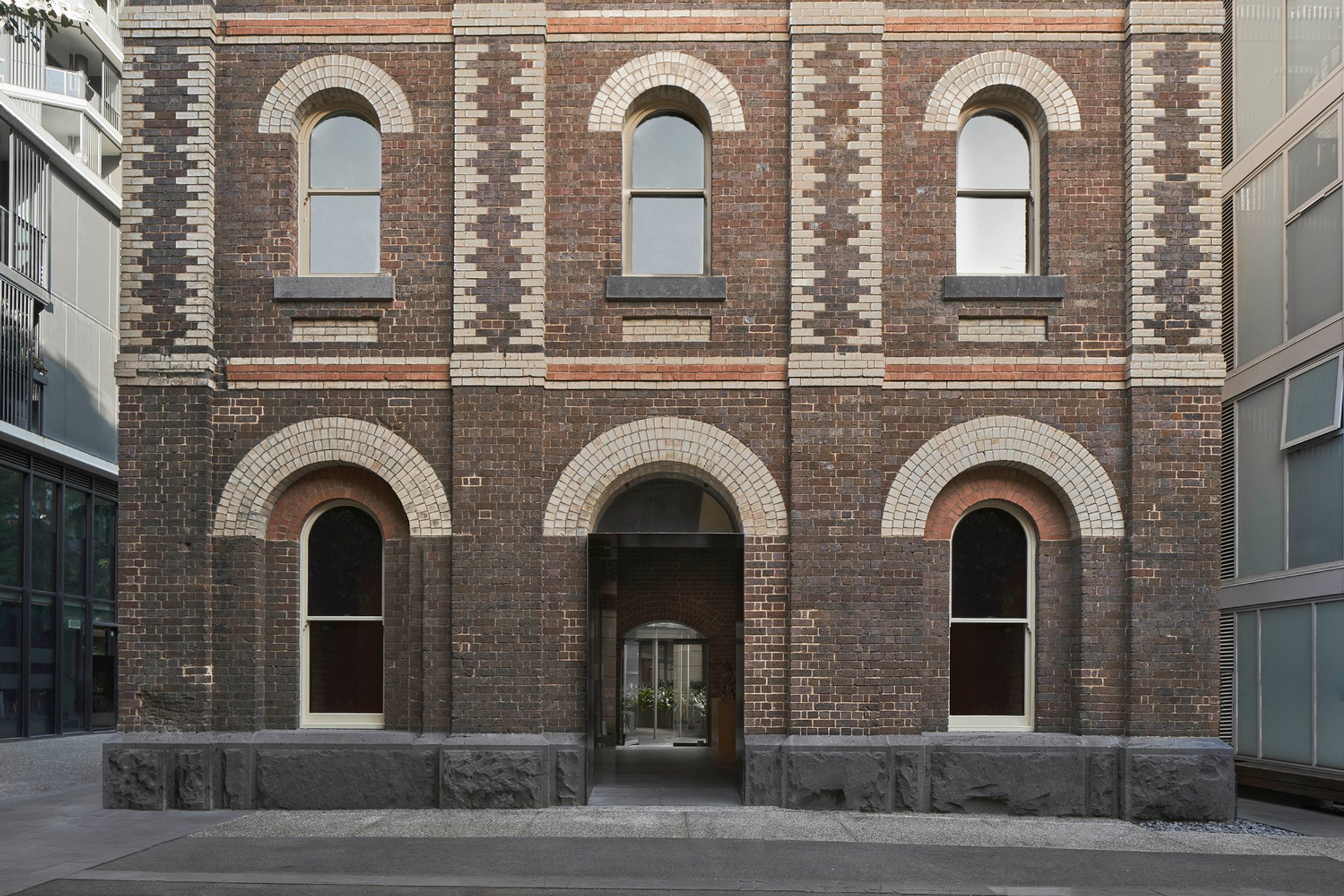 ULA Cafe by SuiL: A Thoughtful Heritage Transformation in Collingwood