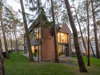 Contemporary Residential House in Klaipėda by Architectural Bureau G.Natkevicius & Partners