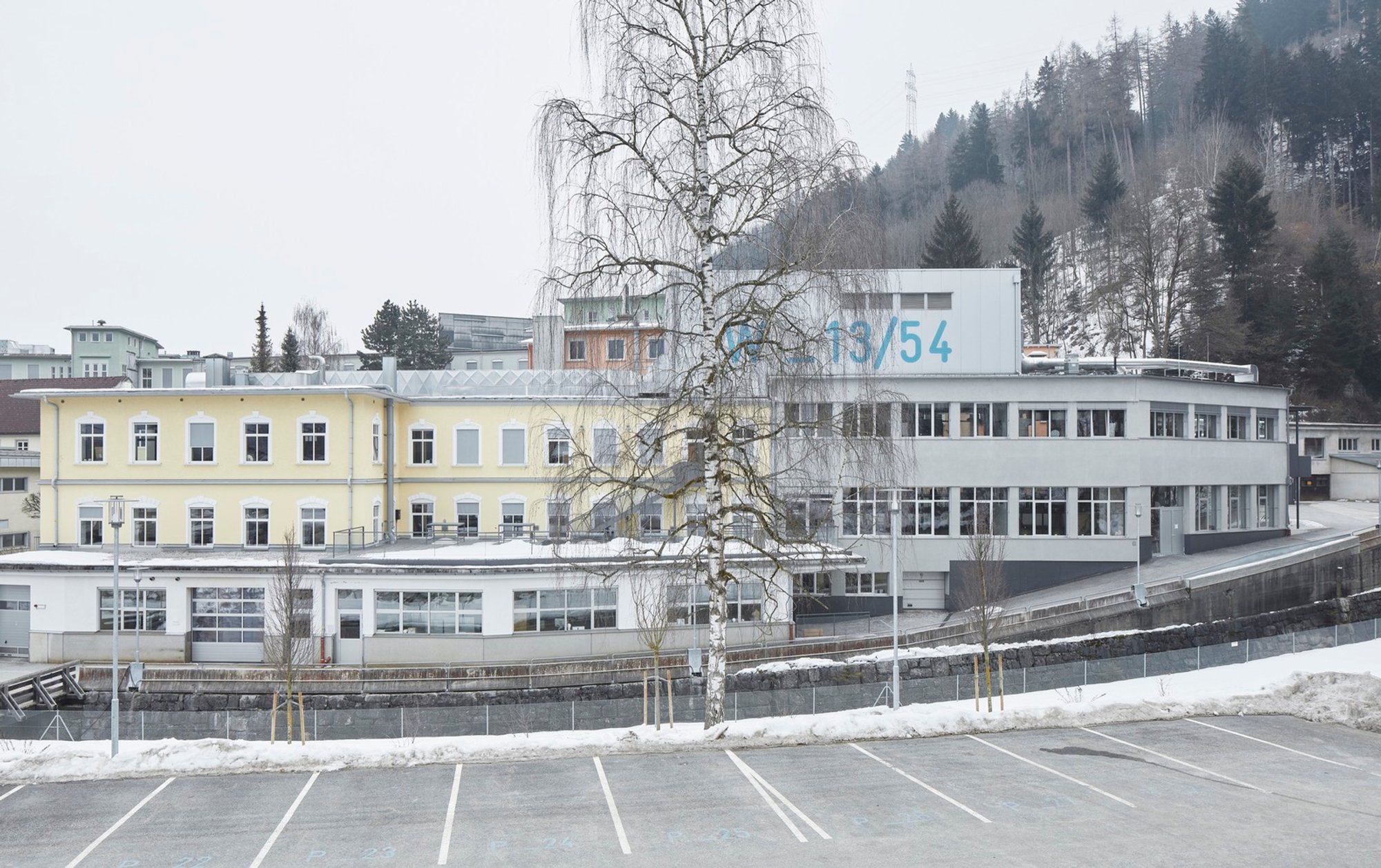 Wattens Workshops Second Extension Redefines Industrial Heritage into Contemporary Office Architecture