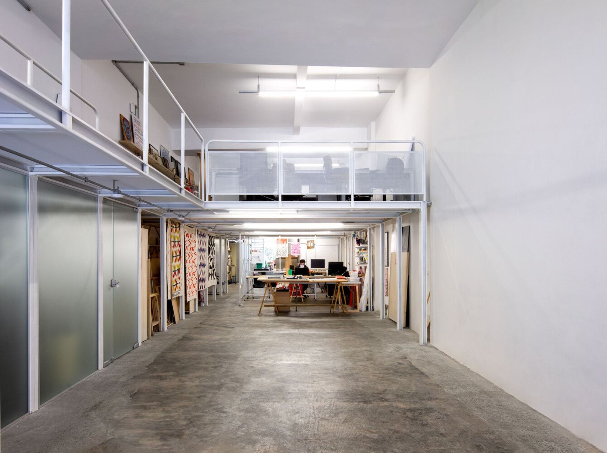 Adaptive Reuse Workspace Design: The Common Shed by GOAA and Goma Oficina Colaborativa