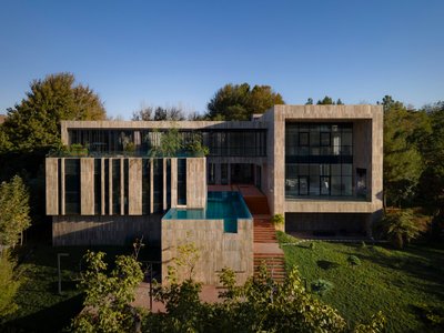Villa Hesar by Afshin Khosravian and Associates: Mountainous Luxury and Climatic Harmony in Toroqbeh, Iran