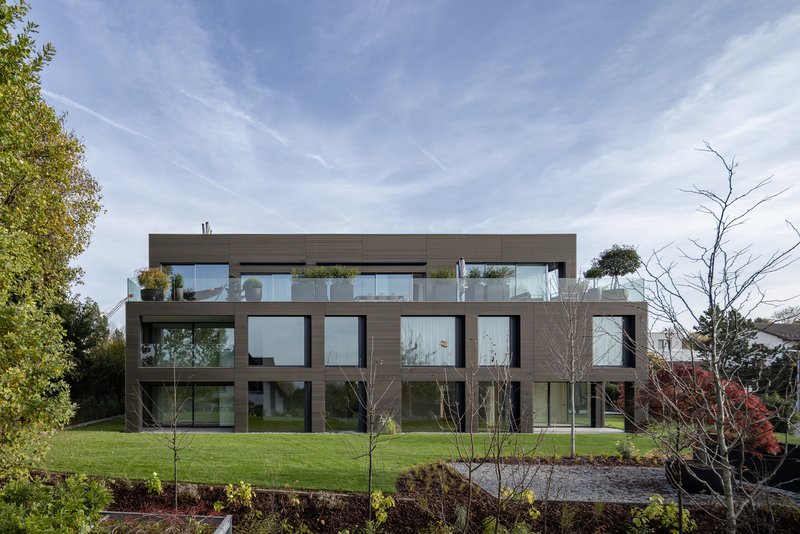 Luxury Multifamily Living in Frauenfeld: A Contemporary Residential Landmark by Ivanov & Partner