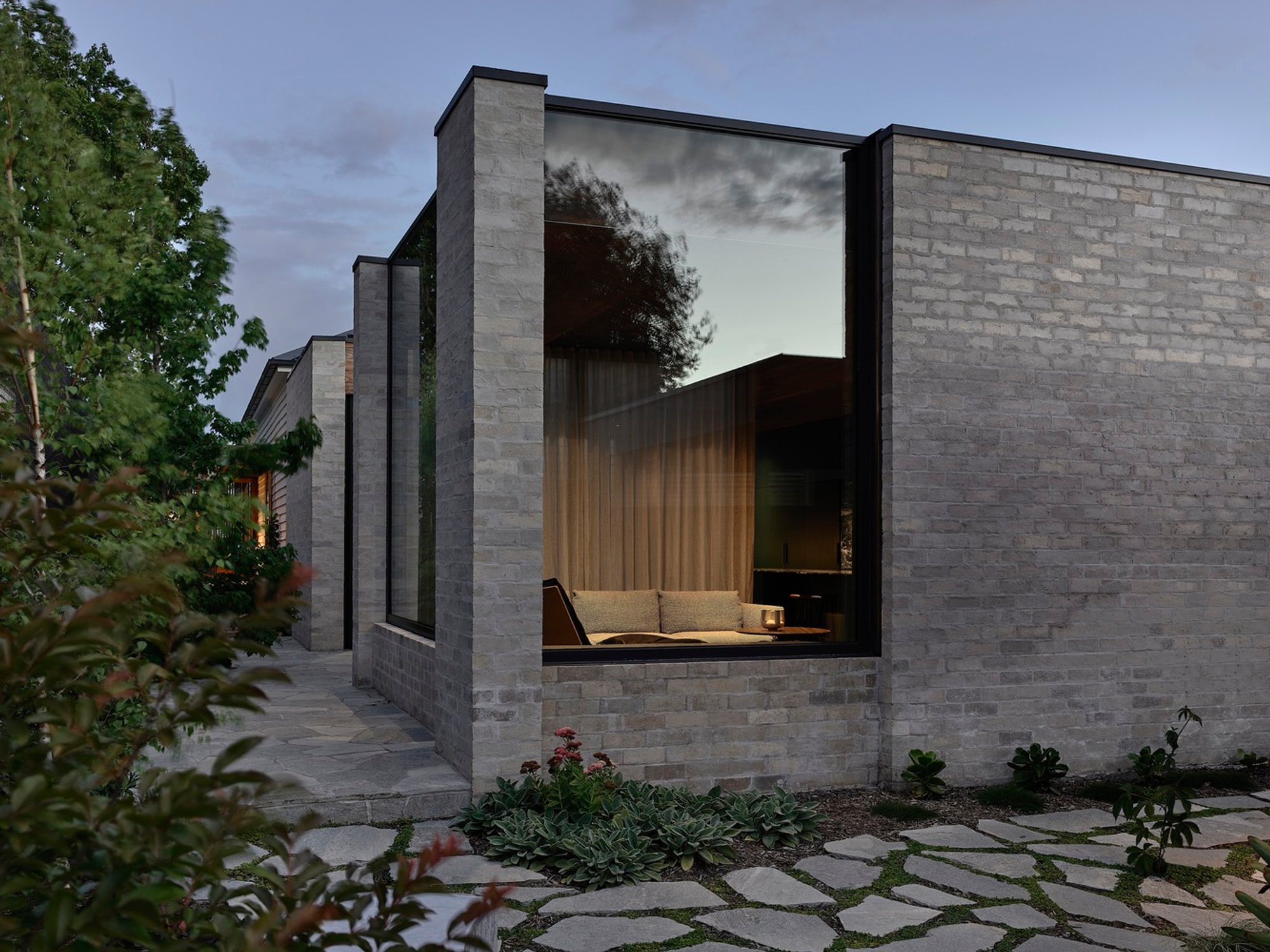 Malvern House: A Garden-Focused Heritage Home Renovation by Lande Architects