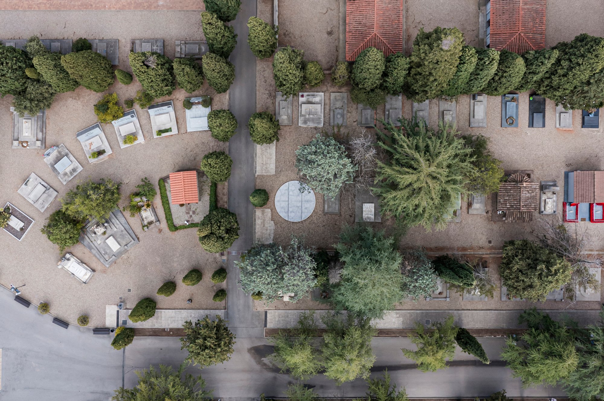 Family Mausoleum at Municipal Cemetery by Fransmas Architects, Terrassa