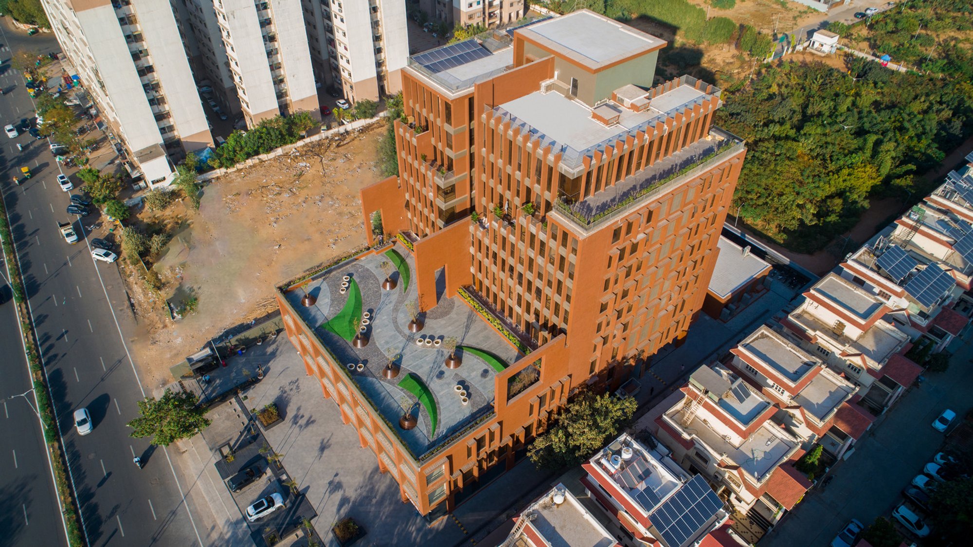 Interstellar Offices by Sanjay Puri Architects: A Landmark in Ahmedabad’s Emerging Business District