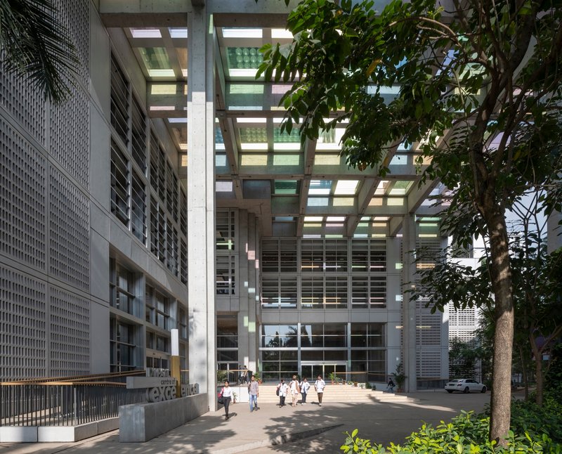 DY Patil University Centre of Excellence: A Sustainable Academic Landmark in Navi Mumbai