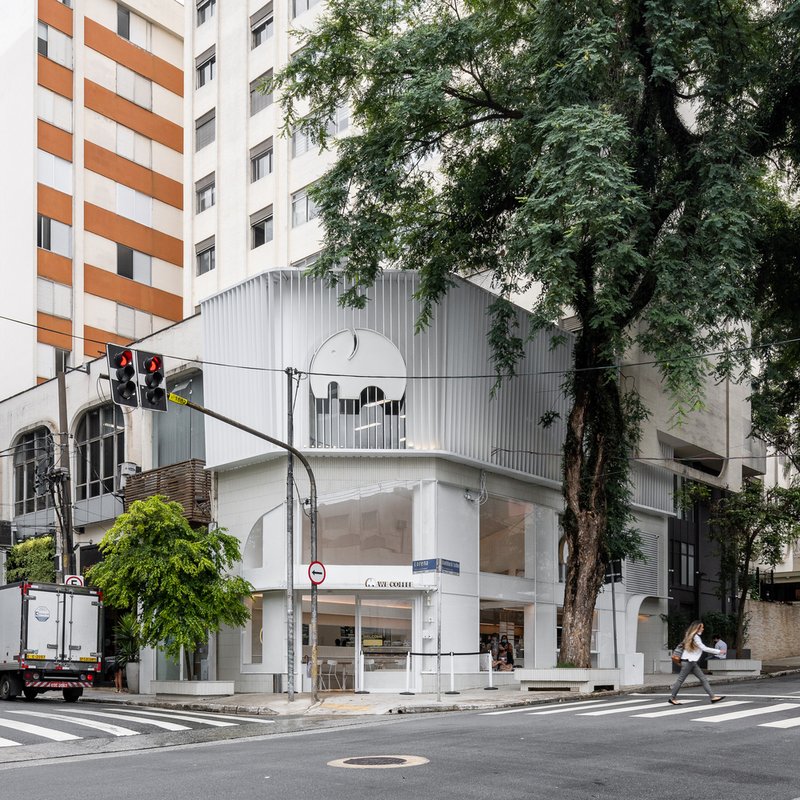 We Coffee Jardins by BYN Studio + ENTRE Arquitetos: A Minimalist Coffee Shop Design in São Paulo