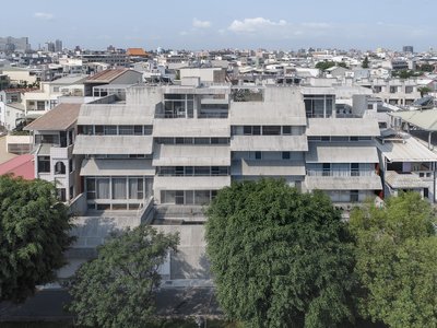 The House of Roofs by Behet Bondzio Lin Architekten is a striking example of tropical residential architecture in Pingtu