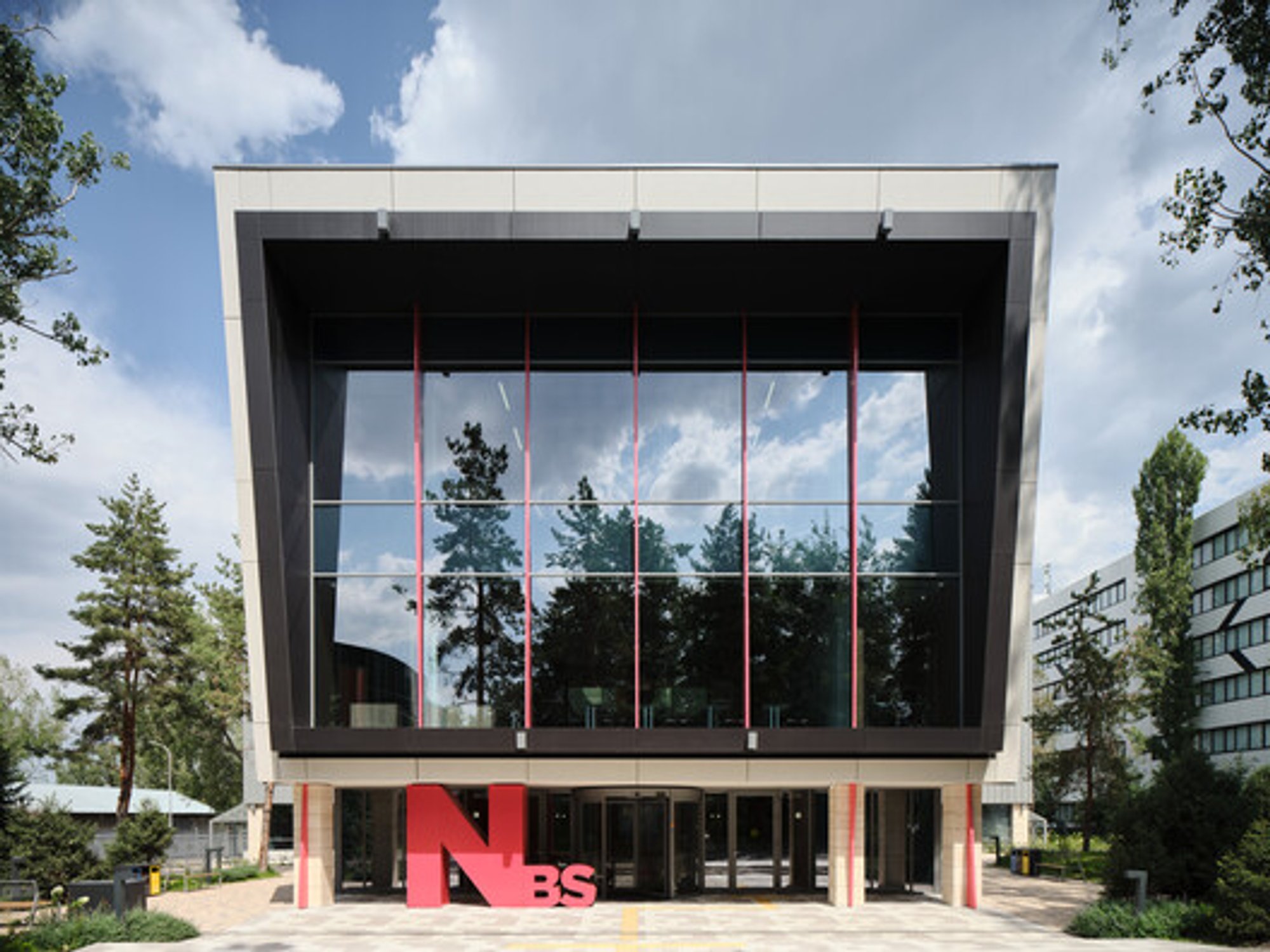 Narxoz University Business School / AGP Architects