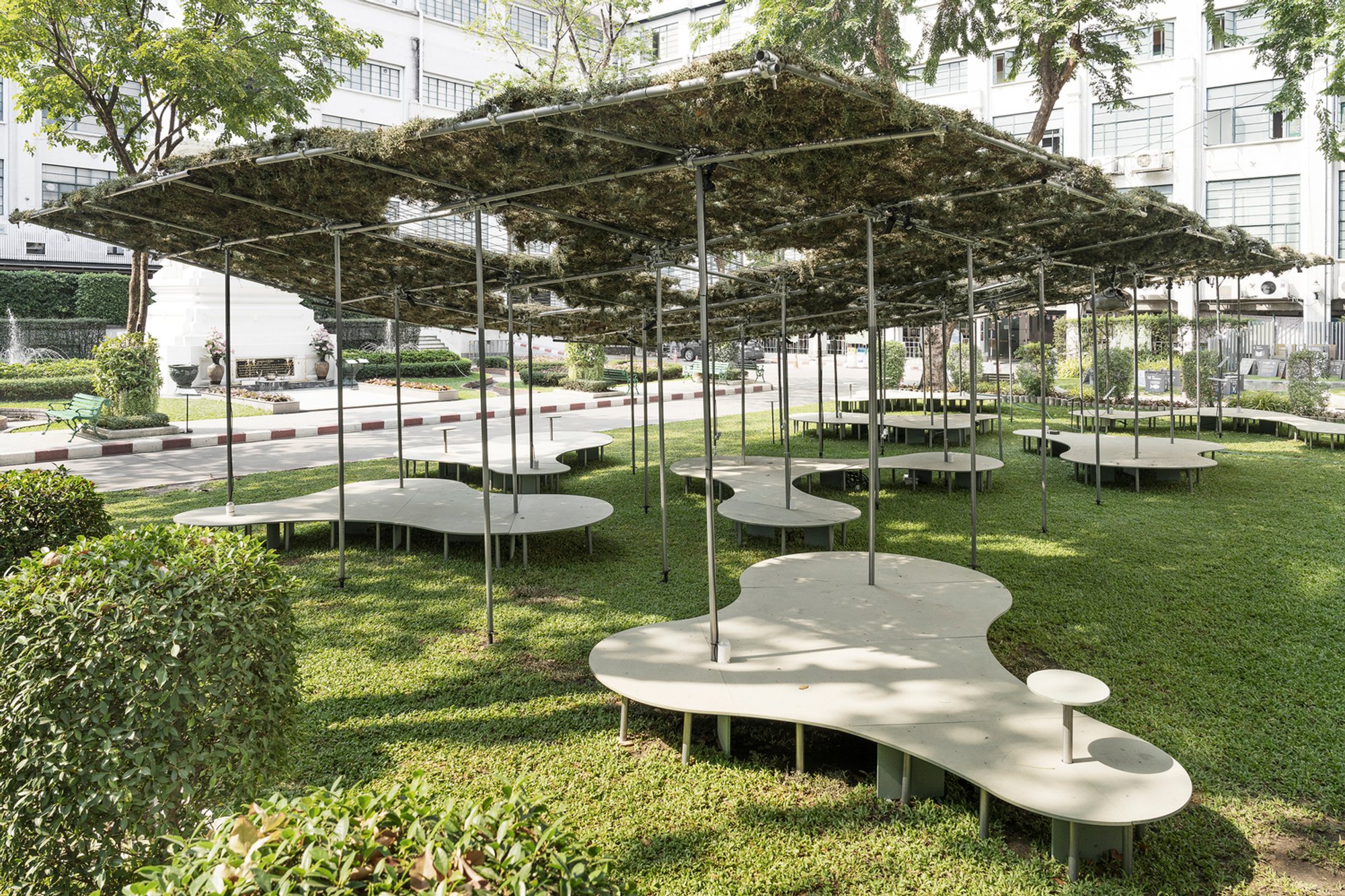 People Pavilion Elevated Ground in Bangkok: A Temporary Urban Space for Community Interaction