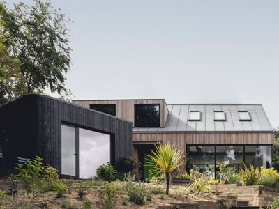 Black Pond Lane: Sustainable Modern Living by Sketch Architects