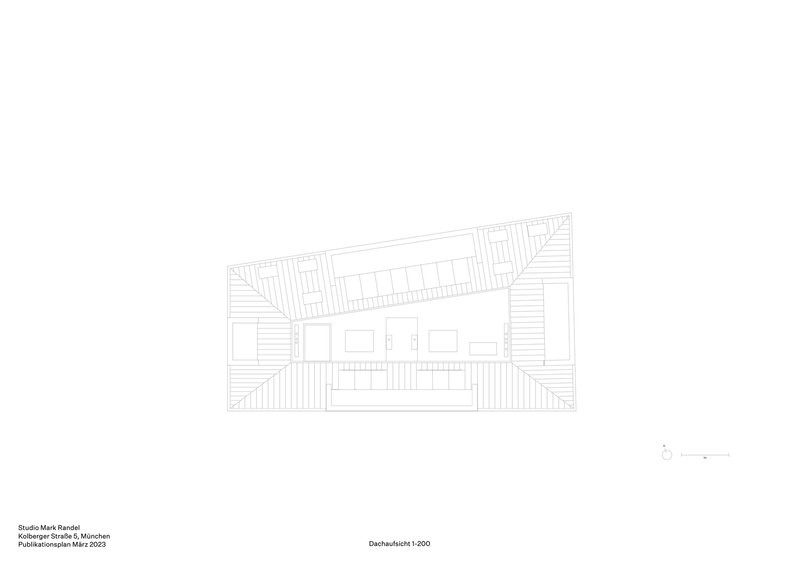 Roof plan drawing depicting timber decking patterns radiating around a central recessed terrace