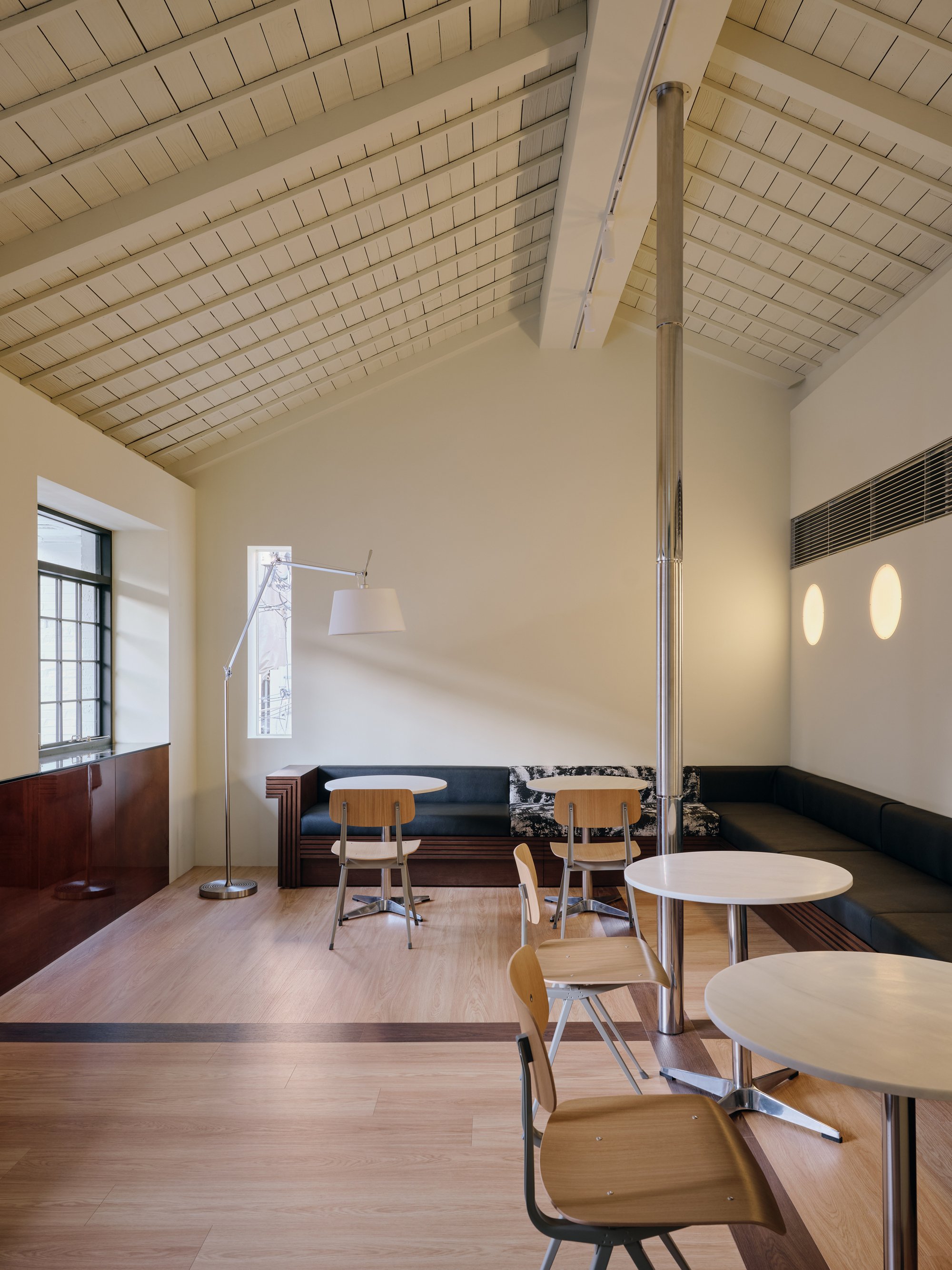 P·P·Bakery: A Studio Tama Adaptive Reuse in Seoul