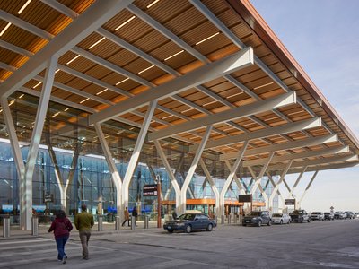 Kansas City International Airport: SOM’s Innovative New Terminal Redefines Air Travel Experience