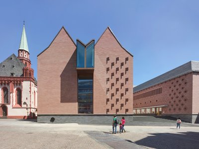 Historical Museum Frankfurt: LRO Architects’ Landmark Design