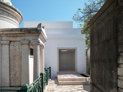 Pessoal House by COM/O atelier in Lisbon: Adaptive Reuse Architecture Redefining Cemetery Spaces