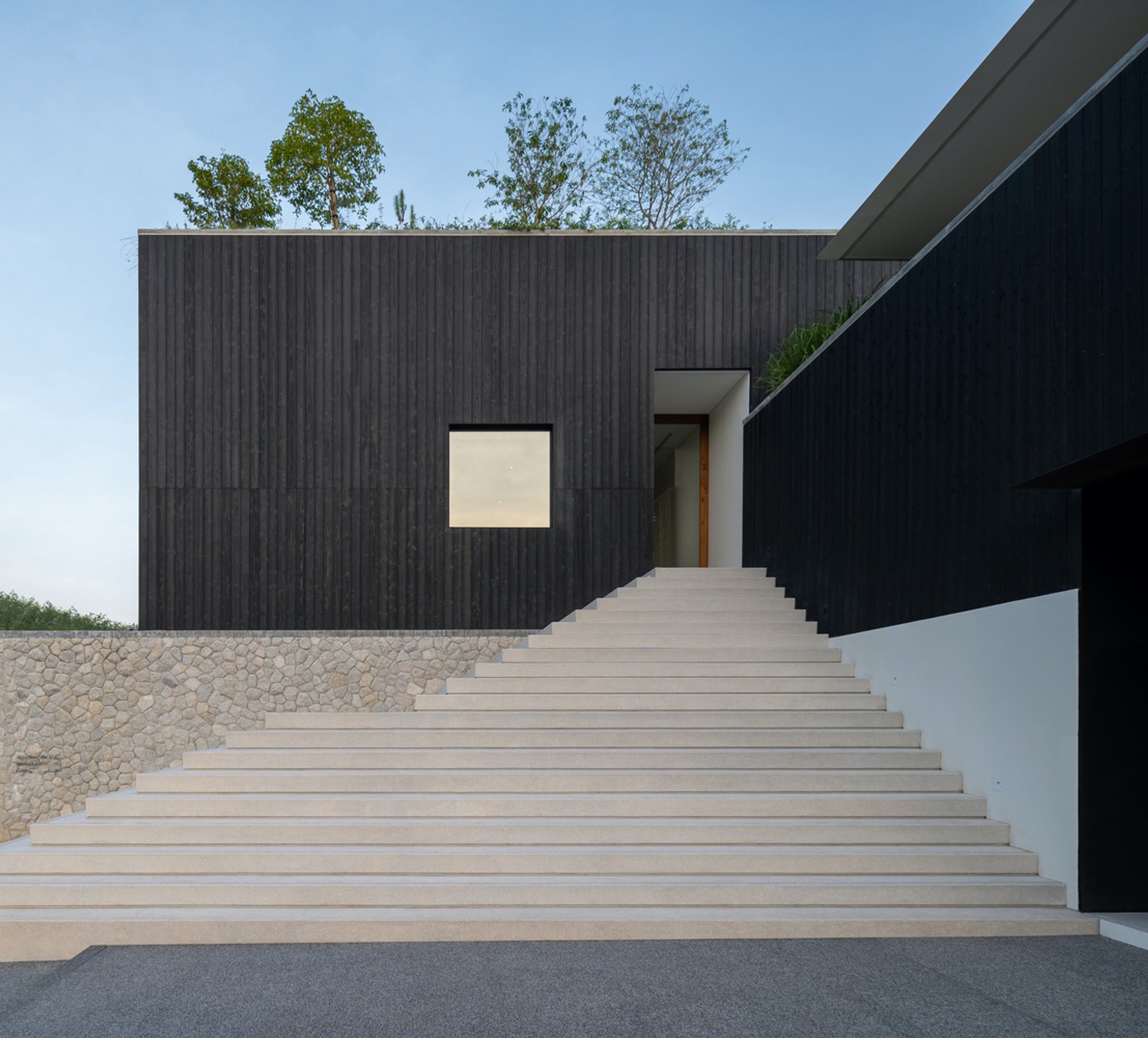 Villa Qabalah: Sustainable Luxury and Community-Centered Design in Phuket