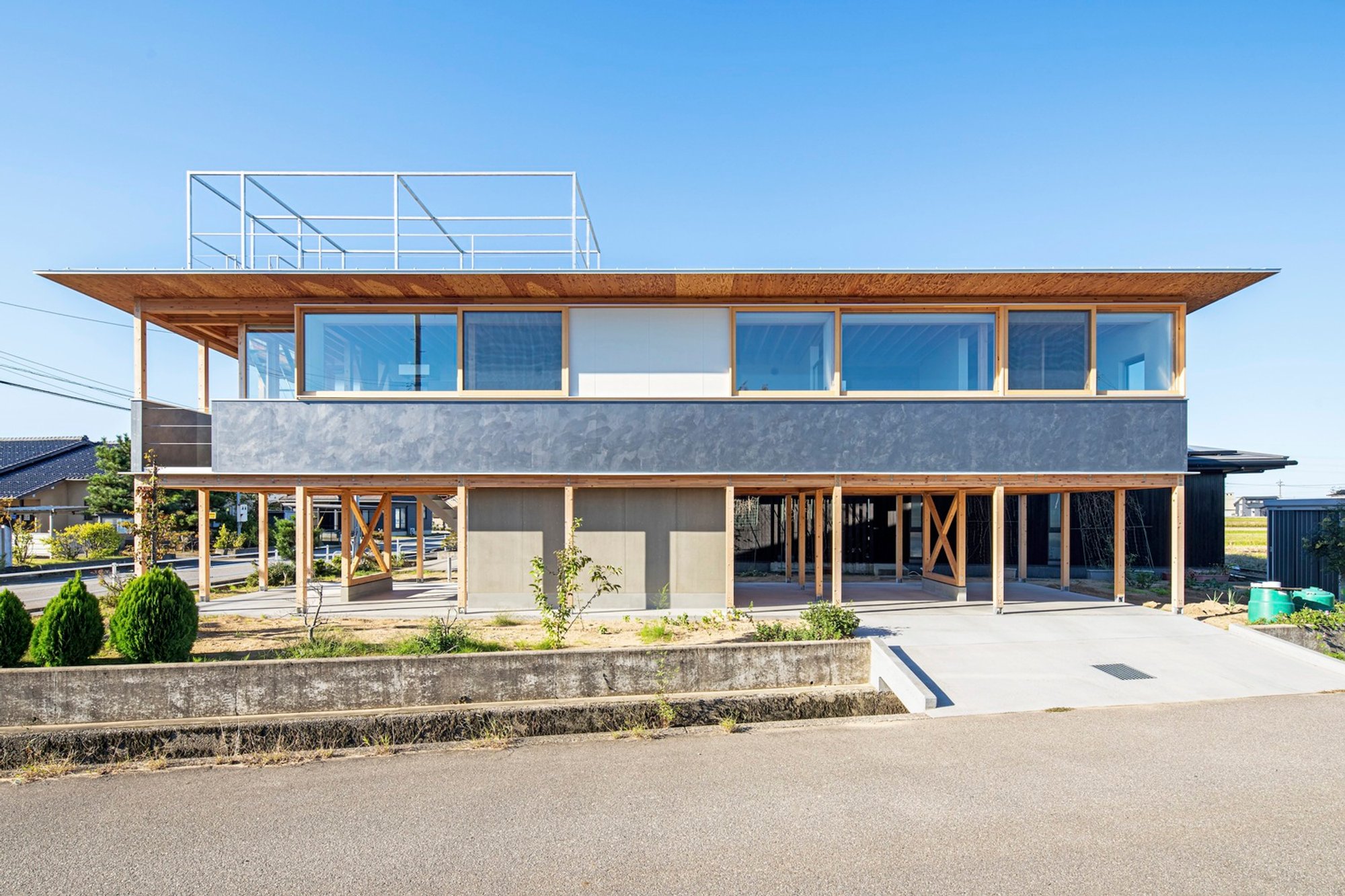 Nomino Takayuka House by Kazuto Nishi Architects – Harmonious Modern Living in Nomi, Japan