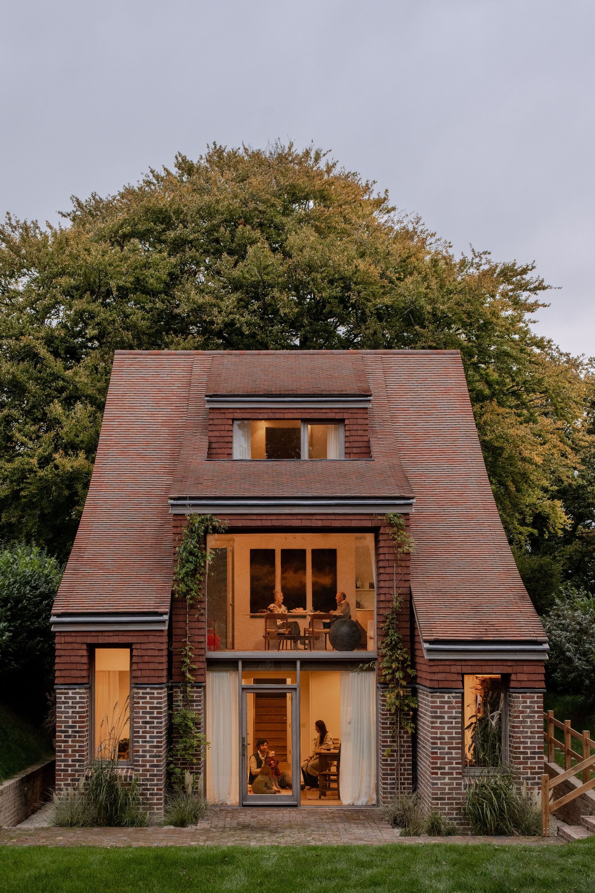 Clay Rise Home Grounds a New Practice in Old Soil