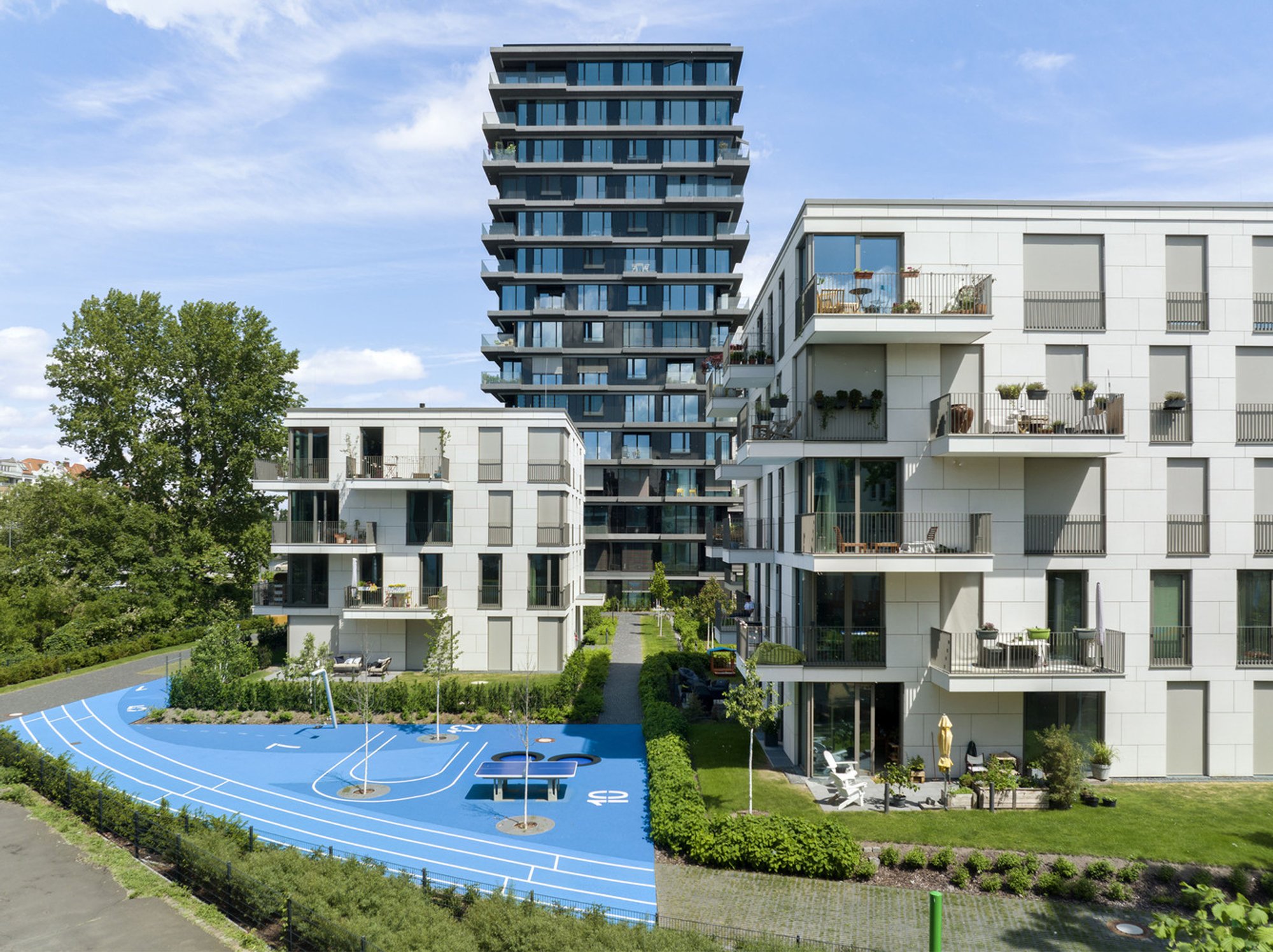 Oasis Residential Tower by Tchoban Voss Architekten: Modern Living in Berlin’s Historic Hansaviertel