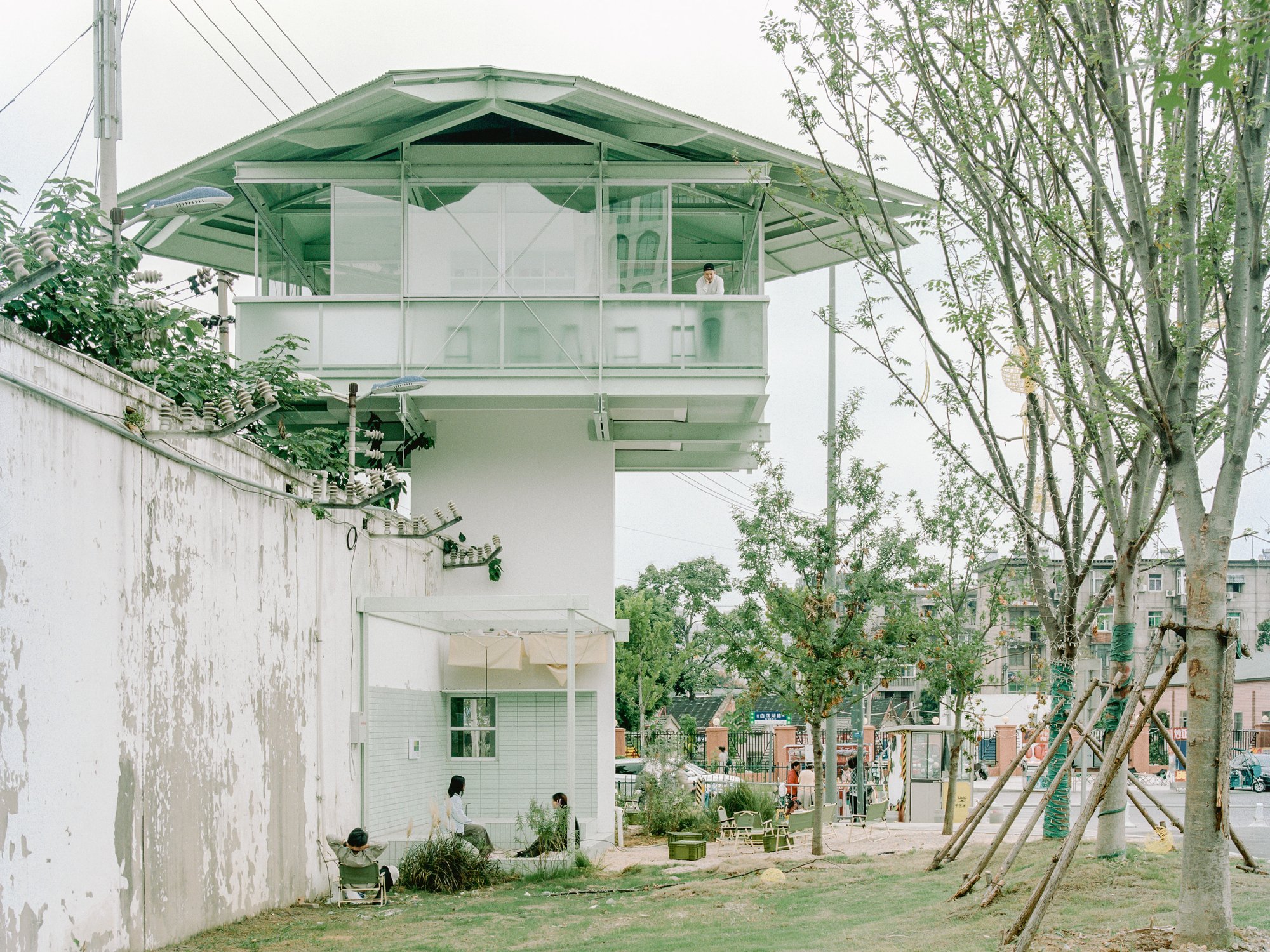A Very Small 24-hour Bookstore by SZ-ARCHITECTS, Hefei, China