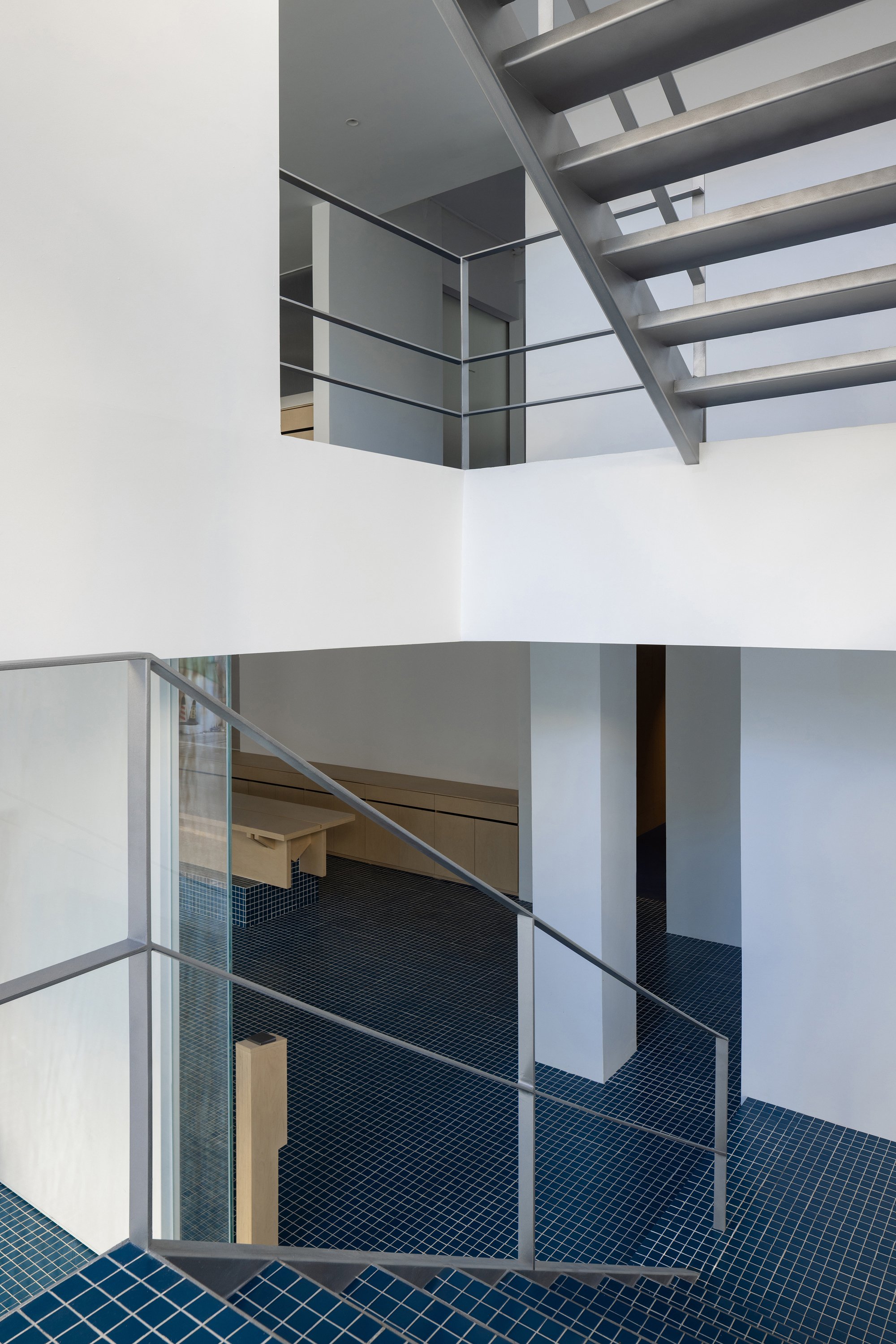 DPAA Design Turns a Guangzhou Garment Factory Into Office