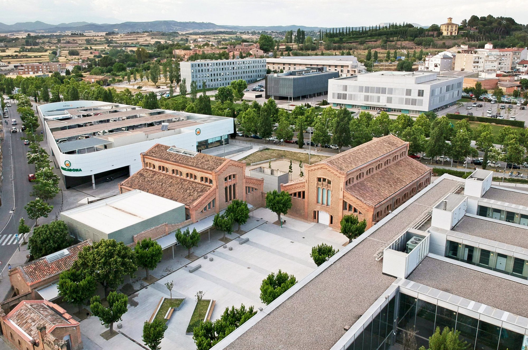 Recovery of the Old Manresa Slaughterhouse FUB3 by Manciñeiras/Parés Arquitectes Associats