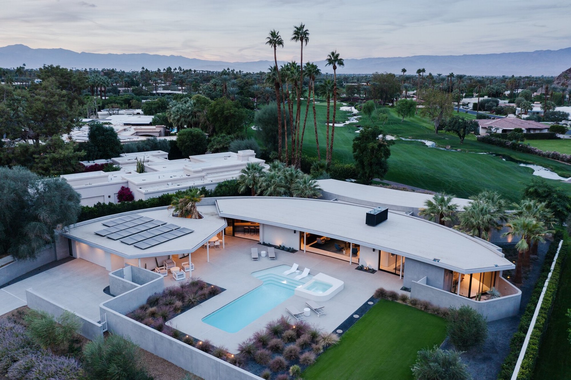 Eldorado Tres House: A Contemporary Desert Home Redefining Indoor-Outdoor Living in Indian Wells