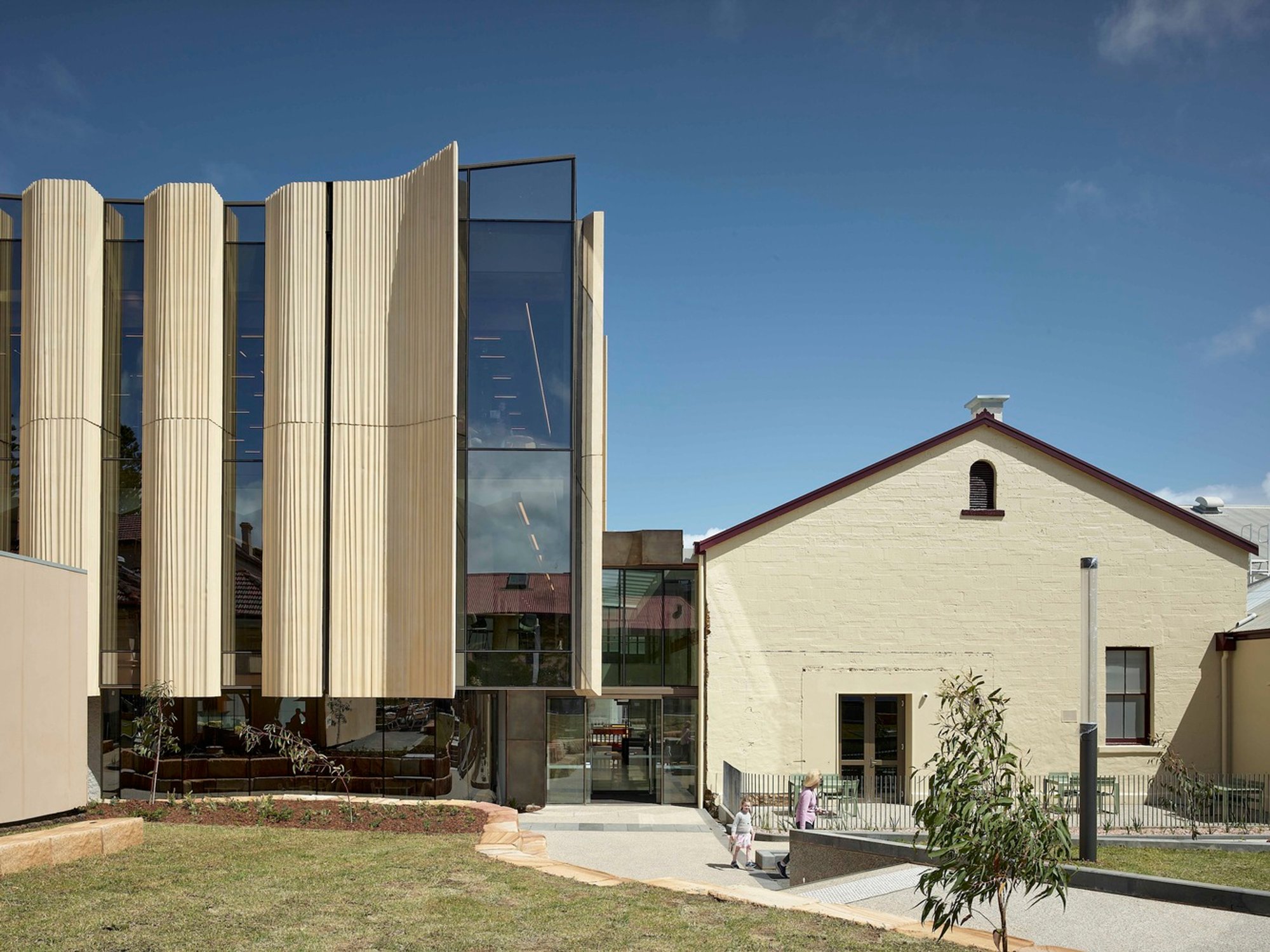 Warrnambool Learning and Library Centre by Kosloff Architecture: A Contemporary Hub for Learning and Community