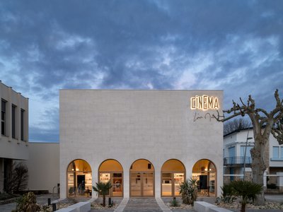 Louis Malle Cinema: A Limestone Cultural Landmark Revitalizing Community Life in Prayssac