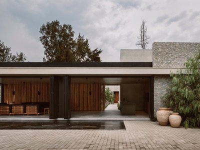 Mate House by Araujo Galván Arquitectos: A Contemporary Courtyard Residence Rooted in Geometry and Privacy