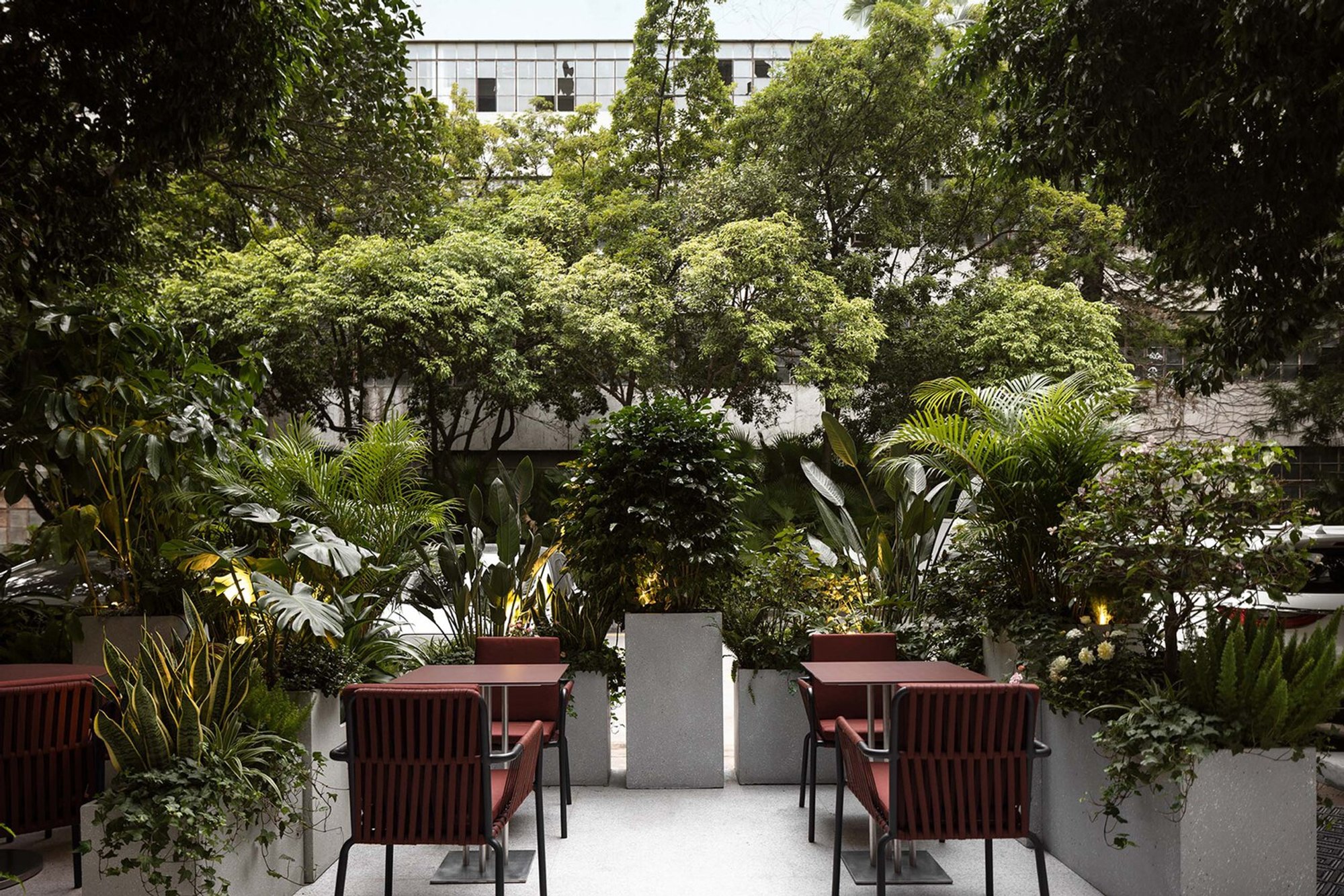 Tan90° Bar by AD ARCHITECTURE: A Radical Interior Design Experience in Shenzhen