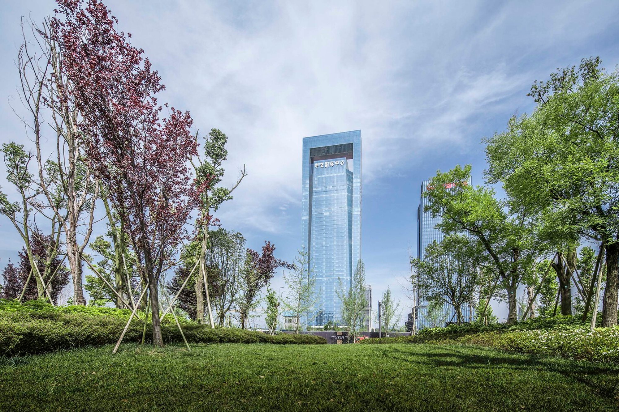 CCCC International Center by Cendes Design: Chengdu’s Iconic Landmark of Strength and Elegance