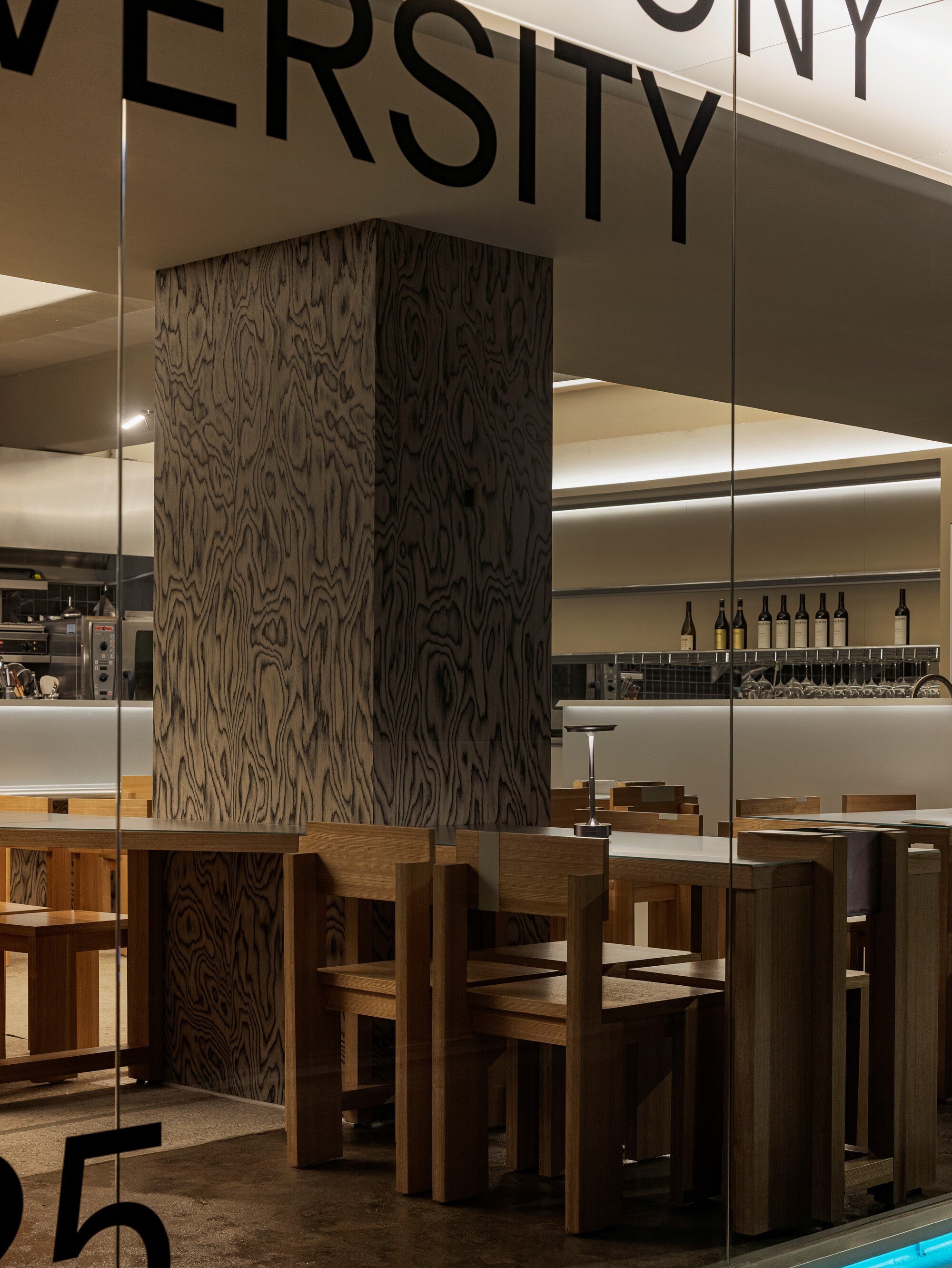 DESIGN2TONE Folds Industrial Grit and Fine Dining into a 109 m² Seoul Restaurant