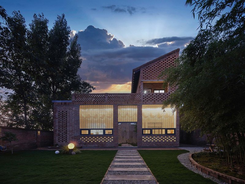 XAUAT Wraps a Rural Chinese Dwelling in Glass Bricks and Passive Climate Strategy