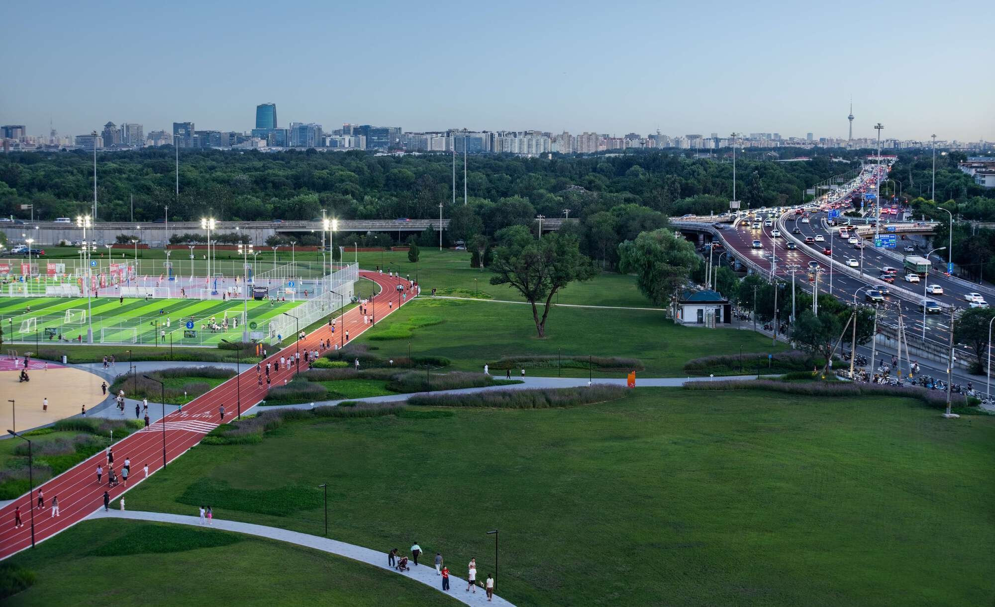 DDON Reclaims Derelict Land in Beijing's Haidian District as a Public Sports Park