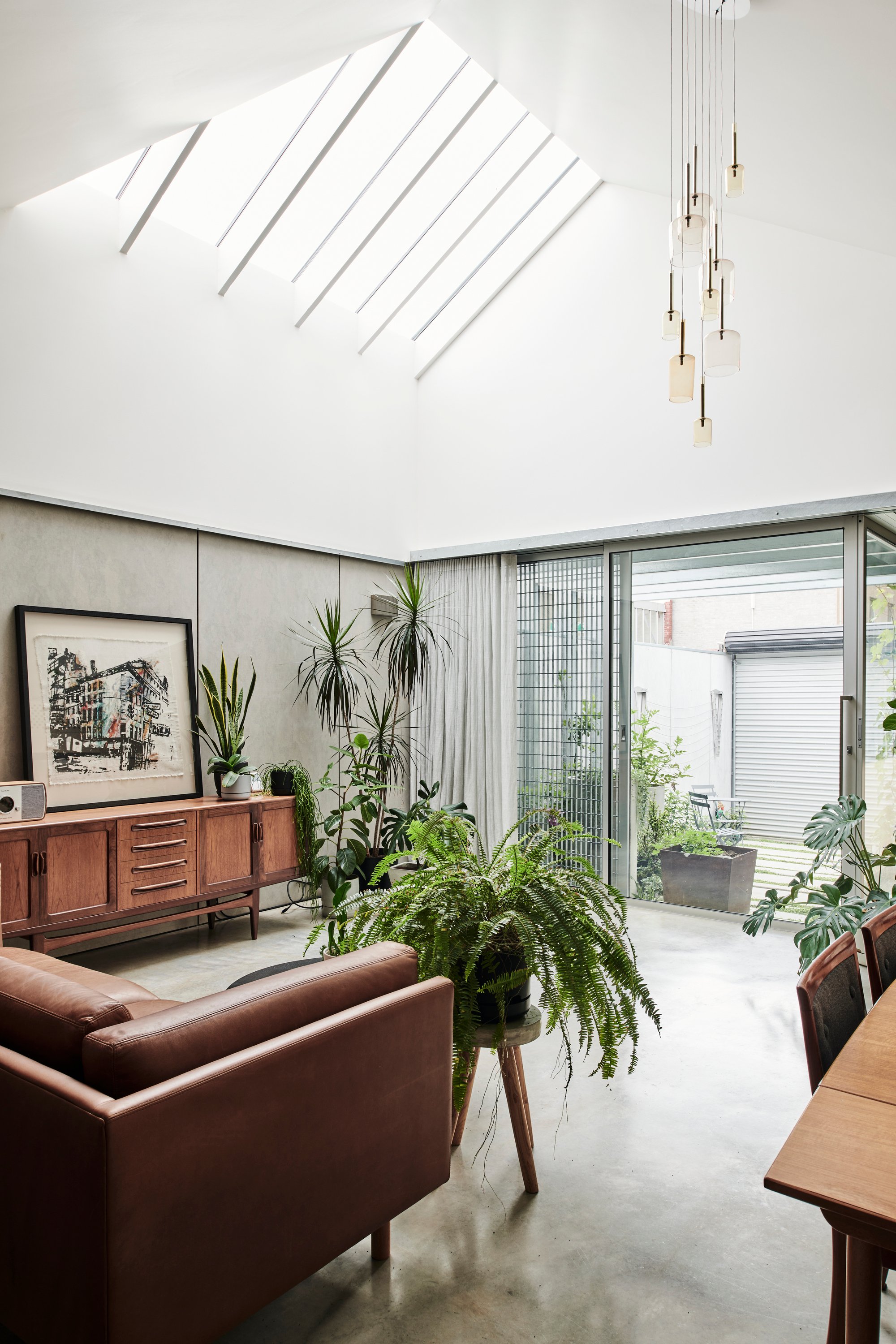 FIGR Architecture Wrings a Full House from 160 Square Meters in Melbourne's Grittiest Suburb