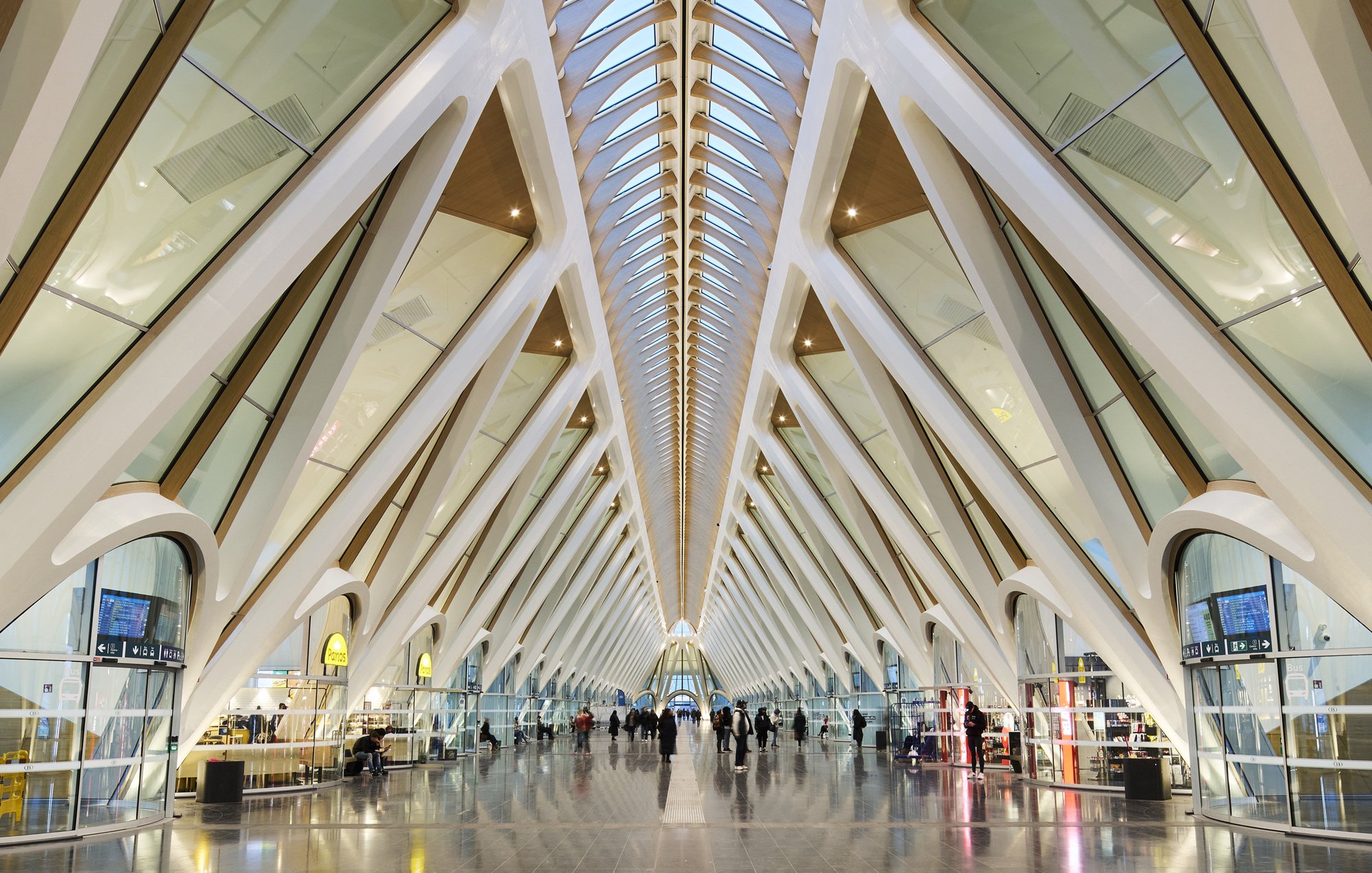 Santiago Calatrava Spans the Tracks in Mons with a 165-Meter Bridge-Station Nearly 20 Years in the Making