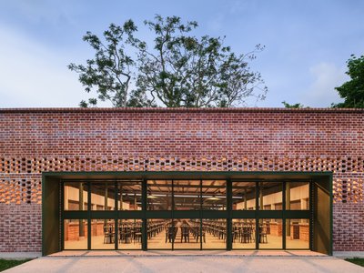 EA Architects Wraps a Penang Hawker Center in Perforated Brick to Honor Fort Cornwallis