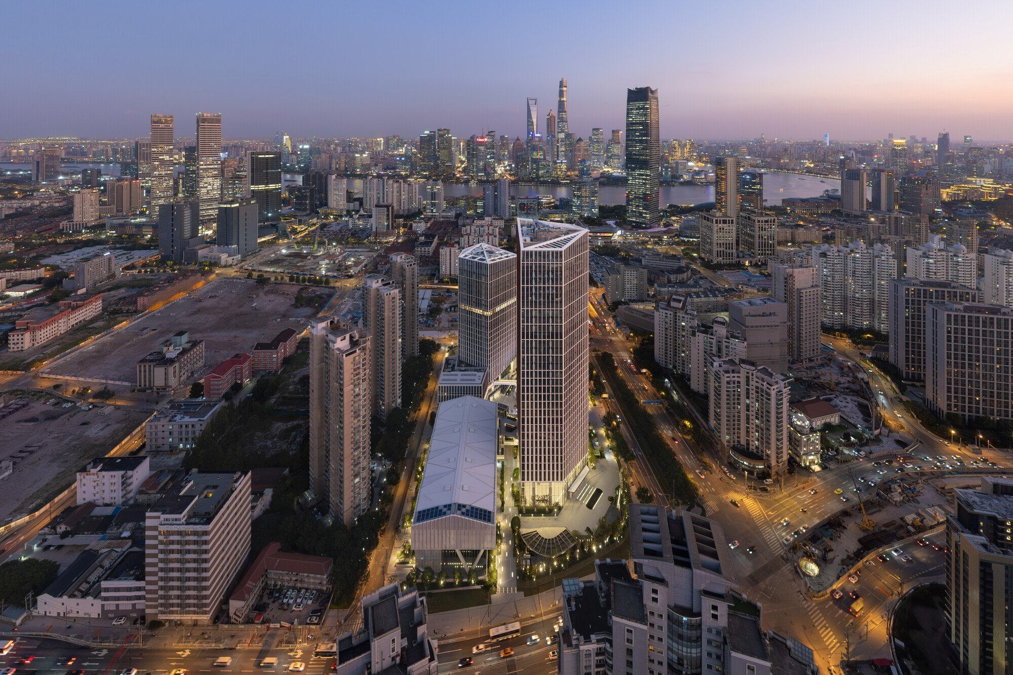 AI Planetworks Carves a Solar Envelope into Twin Towers on Shanghai's North Bund
