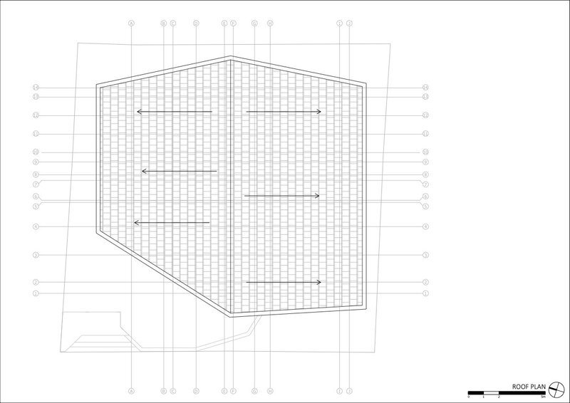 Roof plan showing hexagonal outline with tiled surface and directional arrows